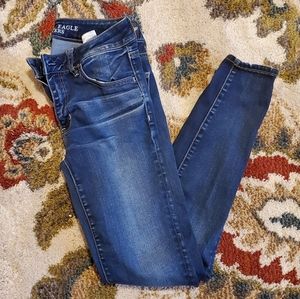 Size 6 AE Super Stretch Jeans